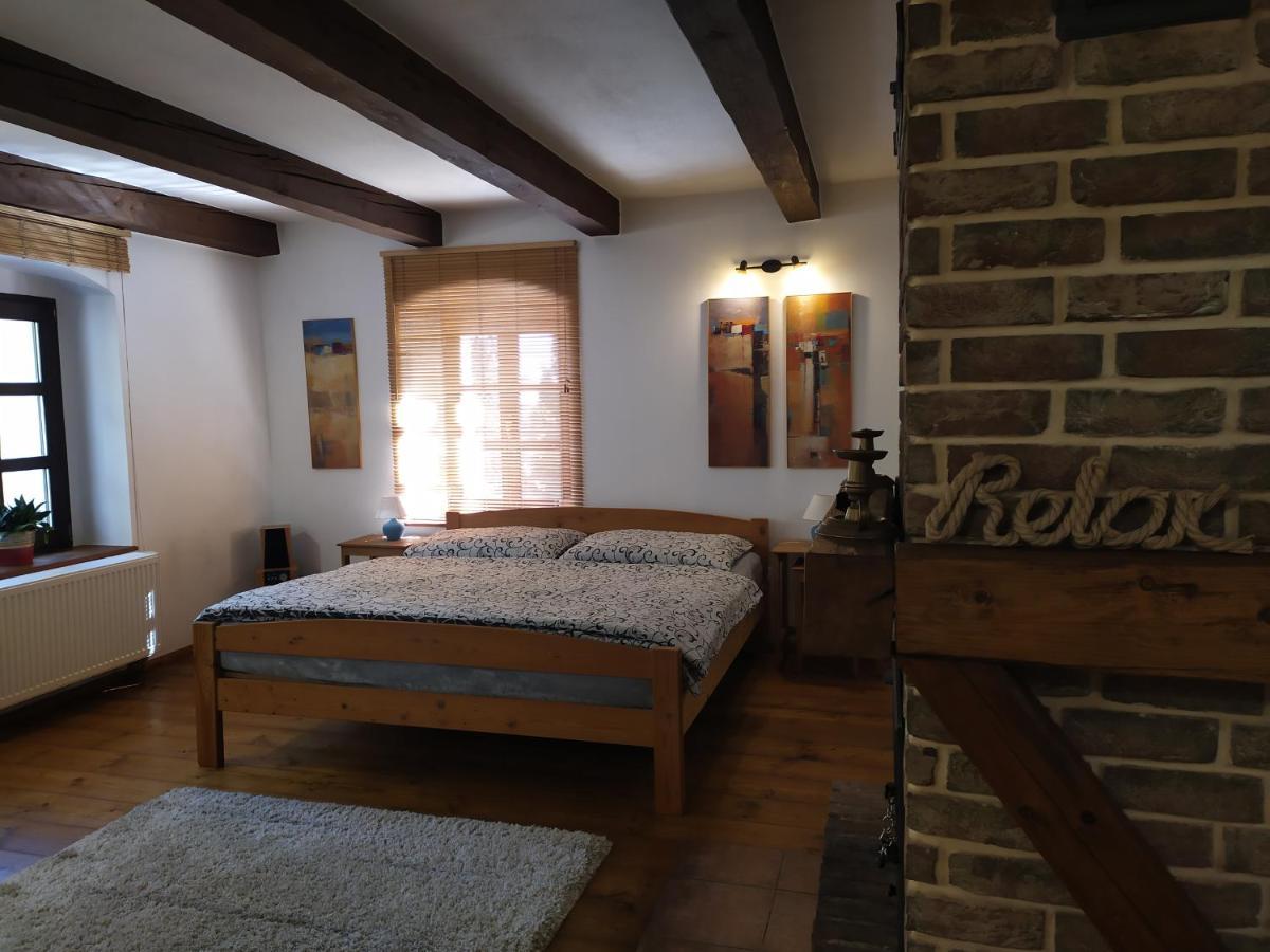 Forest Rustic Apartment Brdy Vesin 外观 照片